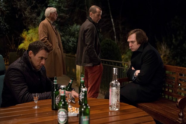 https://images.derstandard.at/t/M625/movies/2014/22558/160113114102796_7_familienfest_aufm04.jpg https://images.derstandard.at/t/M625/movies/2014/22558/160113114102796_7_familienfest_aufm04.jpg
