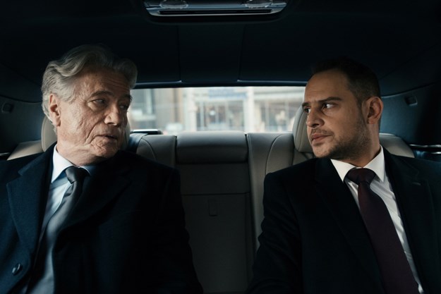 https://images.derstandard.at/t/M625/movies/2015/22352/160113114204984_7_die-dunkle-seite-des-mondes_aufm04.jpg https://images.derstandard.at/t/M625/movies/2015/22352/160113114204984_7_die-dunkle-seite-des-mondes_aufm04.jpg
