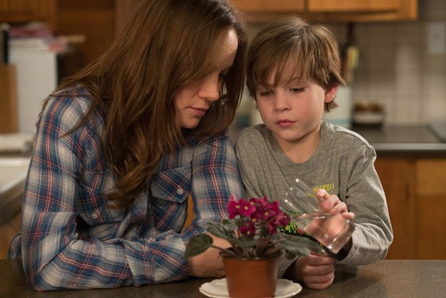https://images.derstandard.at/t/M625/movies/2015/22589/170320223319952_7_raum_aufm03.jpg https://images.derstandard.at/t/M625/movies/2015/22589/170320223319952_7_raum_aufm03.jpg