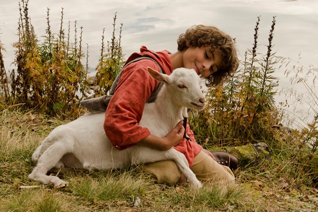 https://images.derstandard.at/t/M625/movies/2015/22782/160307223124284_7_schellen-ursli_aufm04.jpg https://images.derstandard.at/t/M625/movies/2015/22782/160307223124284_7_schellen-ursli_aufm04.jpg