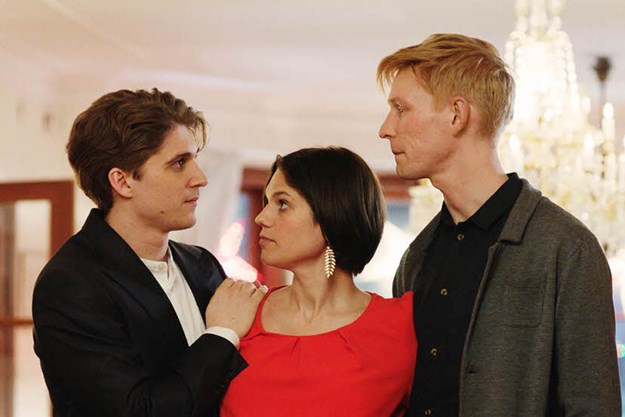 https://images.derstandard.at/t/M625/movies/2015/24168/161213223042230_16_eine-schoene-bescherung_aufm02.jpg https://images.derstandard.at/t/M625/movies/2015/24168/161213223042230_16_eine-schoene-bescherung_aufm02.jpg