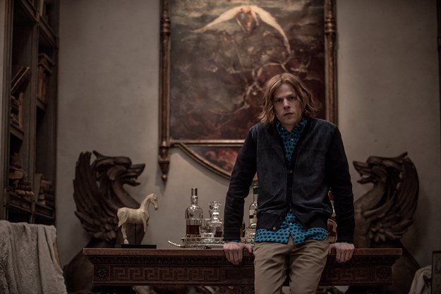 https://images.derstandard.at/t/M625/movies/2016/14547/170320223409060_15_batman-v-superman-dawn-of-justice_aufm03.jpg https://images.derstandard.at/t/M625/movies/2016/14547/170320223409060_15_batman-v-superman-dawn-of-justice_aufm03.jpg