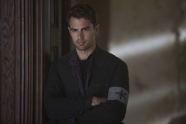 https://images.derstandard.at/t/M625/movies/2016/21143/170328223033082_8_die-bestimmung-allegiant_aufm03.jpg https://images.derstandard.at/t/M625/movies/2016/21143/170328223033082_8_die-bestimmung-allegiant_aufm03.jpg