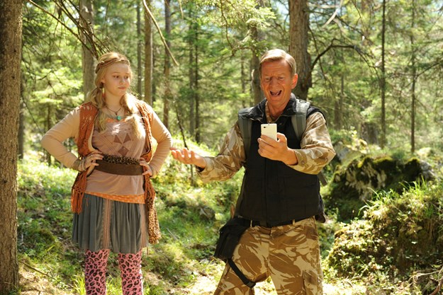 https://images.derstandard.at/t/M625/movies/2016/22778/161116223139725_8_die-vampirschwestern-3-reise-nach-transsilvanien_aufm04.jpg https://images.derstandard.at/t/M625/movies/2016/22778/161116223139725_8_die-vampirschwestern-3-reise-nach-transsilvanien_aufm04.jpg