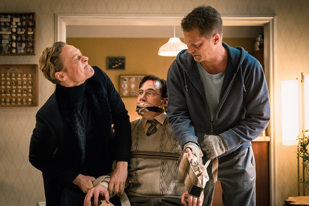 https://images.derstandard.at/t/M625/movies/2016/22893/170107223005350_11_vier-gegen-die-bank_aufm02.jpg https://images.derstandard.at/t/M625/movies/2016/22893/170107223005350_11_vier-gegen-die-bank_aufm02.jpg