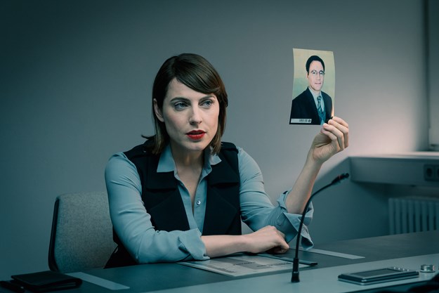 https://images.derstandard.at/t/M625/movies/2016/22893/170107223005898_13_vier-gegen-die-bank_aufm04.jpg https://images.derstandard.at/t/M625/movies/2016/22893/170107223005898_13_vier-gegen-die-bank_aufm04.jpg