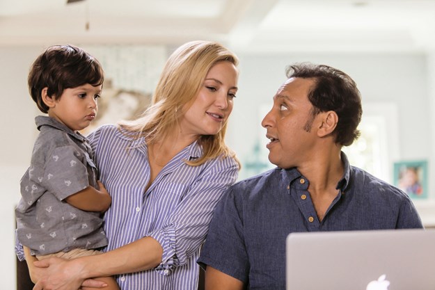 https://images.derstandard.at/t/M625/movies/2016/23070/160902223146750_10_mother-s-day-liebe-ist-kein-kinderspiel_aufm03.jpg https://images.derstandard.at/t/M625/movies/2016/23070/160902223146750_10_mother-s-day-liebe-ist-kein-kinderspiel_aufm03.jpg