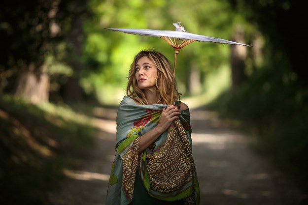 https://images.derstandard.at/t/M625/movies/2016/24377/170309223041580_22_die-uebergluecklichen_aufm03.jpg https://images.derstandard.at/t/M625/movies/2016/24377/170309223041580_22_die-uebergluecklichen_aufm03.jpg