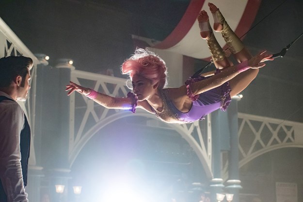 https://images.derstandard.at/t/M625/movies/2017/21107/180221223025815_7_greatest-showman_aufm03.jpg https://images.derstandard.at/t/M625/movies/2017/21107/180221223025815_7_greatest-showman_aufm03.jpg