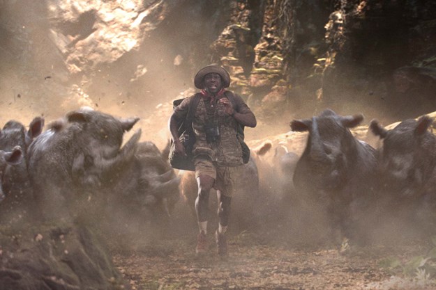 https://images.derstandard.at/t/M625/movies/2017/22779/180125223034443_15_jumanji-willkommen-im-dschungel_aufm03.jpg https://images.derstandard.at/t/M625/movies/2017/22779/180125223034443_15_jumanji-willkommen-im-dschungel_aufm03.jpg
