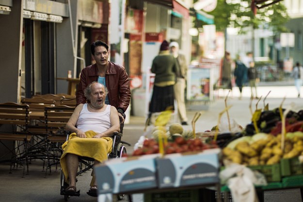 https://images.derstandard.at/t/M625/movies/2017/25034/170831223100261_9_die-migrantigen_aufm03.jpg https://images.derstandard.at/t/M625/movies/2017/25034/170831223100261_9_die-migrantigen_aufm03.jpg