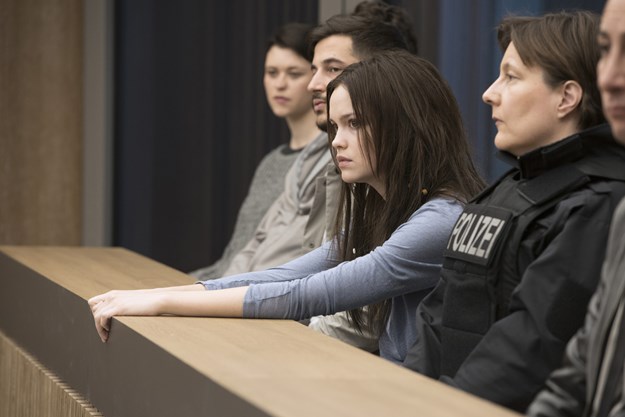 https://images.derstandard.at/t/M625/movies/2017/25515/171031223114268_7_jugend-ohne-gott_aufm02.jpg https://images.derstandard.at/t/M625/movies/2017/25515/171031223114268_7_jugend-ohne-gott_aufm02.jpg