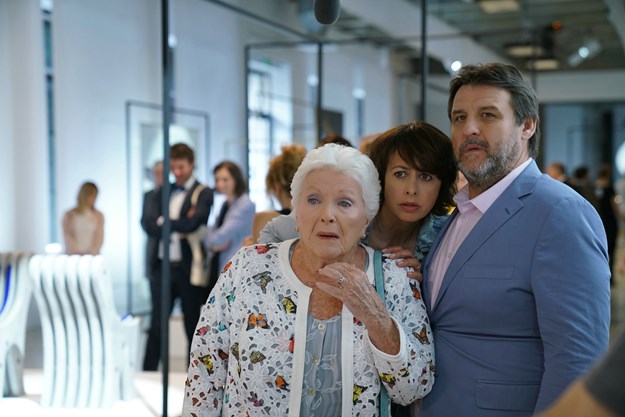 https://images.derstandard.at/t/M625/movies/2018/25752/180321223008006_15_die-sch-tis-in-paris-eine-familie-auf-abwegen_aufm03.jpg https://images.derstandard.at/t/M625/movies/2018/25752/180321223008006_15_die-sch-tis-in-paris-eine-familie-auf-abwegen_aufm03.jpg