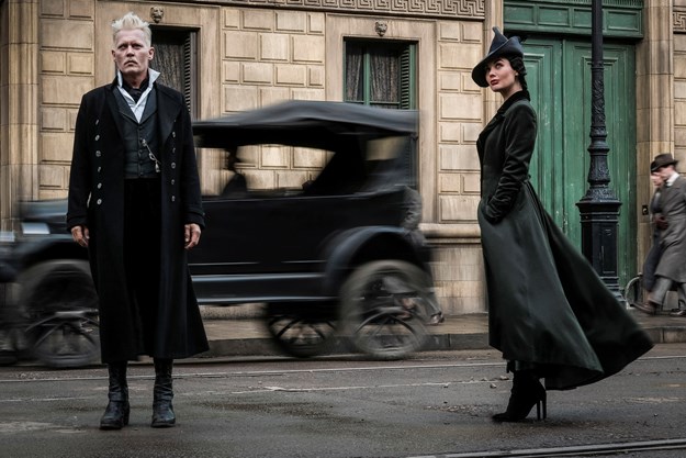https://images.derstandard.at/t/M625/movies/2018/26845/181204223014702_13_phantastische-tierwesen-2-grindelwalds-verbrechen_aufm03.jpg https://images.derstandard.at/t/M625/movies/2018/26845/181204223014702_13_phantastische-tierwesen-2-grindelwalds-verbrechen_aufm03.jpg