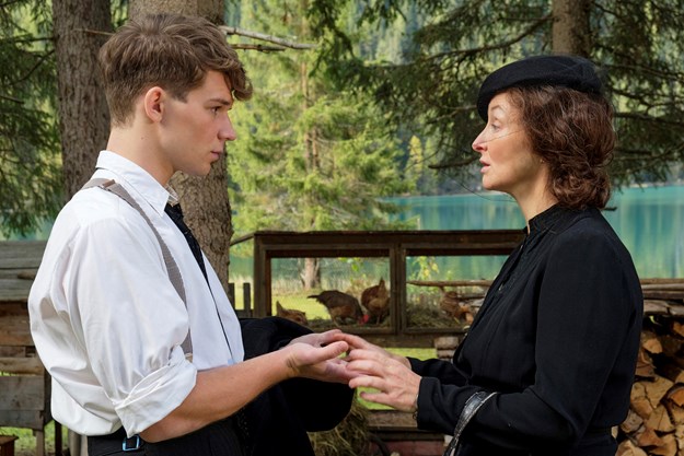 https://images.derstandard.at/t/M625/movies/2018/27103/181017223014345_12_der-trafikant_aufm04.jpg https://images.derstandard.at/t/M625/movies/2018/27103/181017223014345_12_der-trafikant_aufm04.jpg