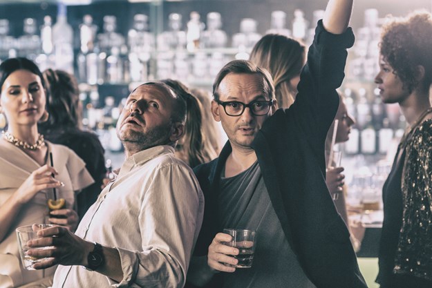 https://images.derstandard.at/t/M625/movies/2018/27107/180921223011944_9_klassentreffen-1-0-die-unglaubliche-reise-der-silberruecken_aufm02.jpg https://images.derstandard.at/t/M625/movies/2018/27107/180921223011944_9_klassentreffen-1-0-die-unglaubliche-reise-der-silberruecken_aufm02.jpg