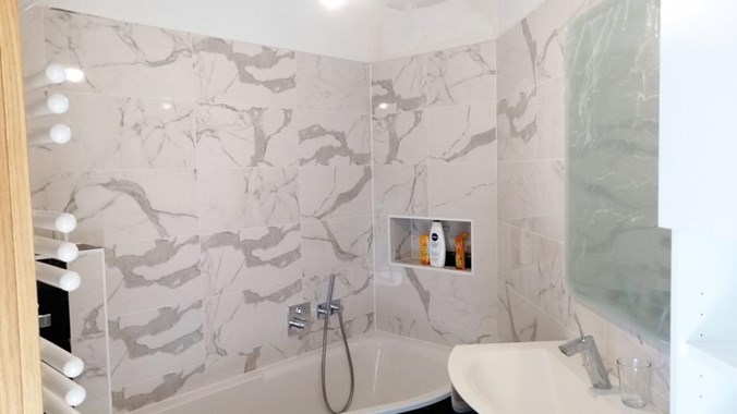 Badezimmer 1
